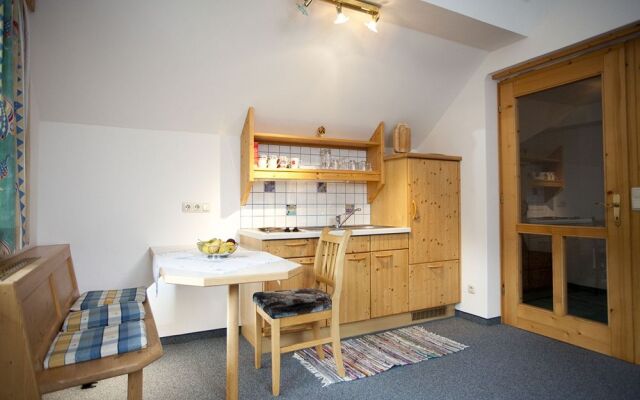 Landhotel Lacknerhof