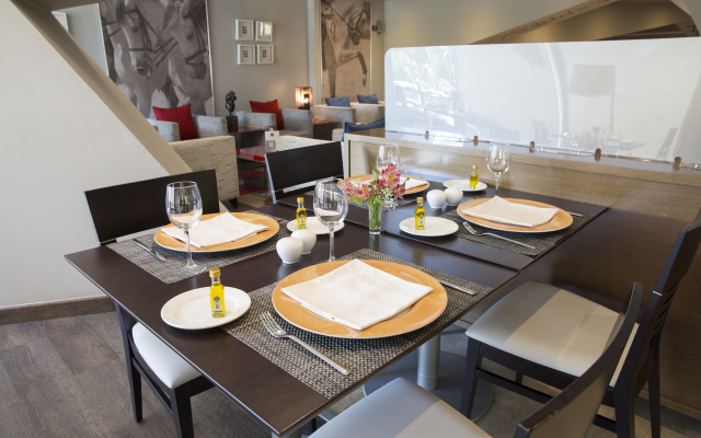 Hotel Ribera de Triana - REOPENING!