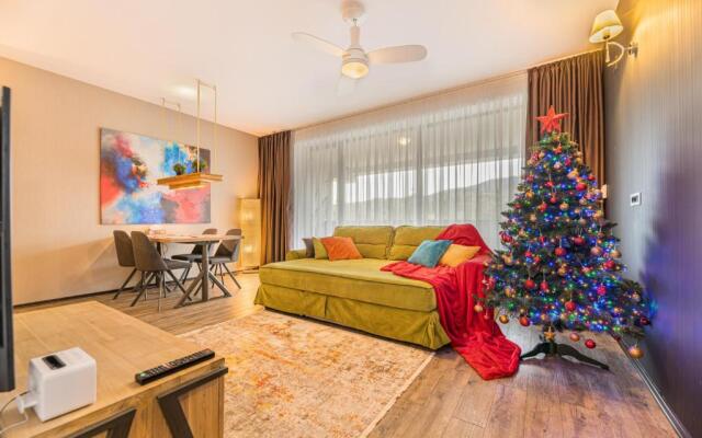 MAIO Studio Silver Mountain Poiana Brasov