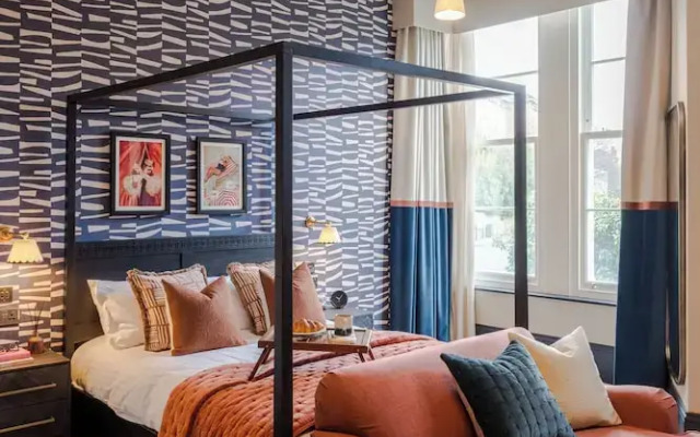 Your Apartment - Pembroke House