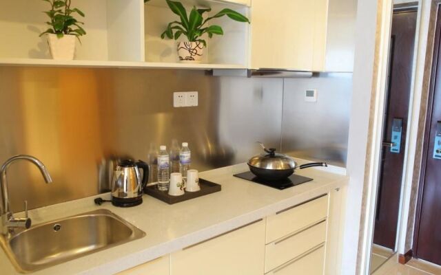 Shenlan Holiday Apartment (Qingdao Thumb Plaza)