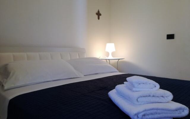 Caterina Home