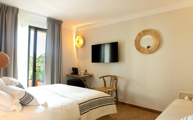 Casa Santini x Roc Seven