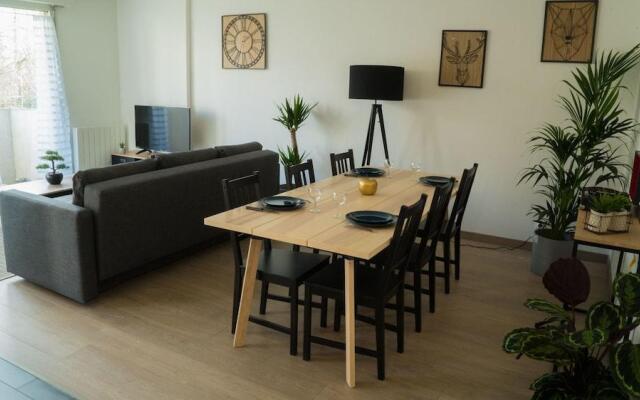 Spacieux Appartement Avec Terrasse Et Parking Grenoble