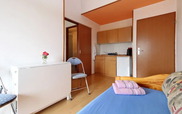Apartment 1030