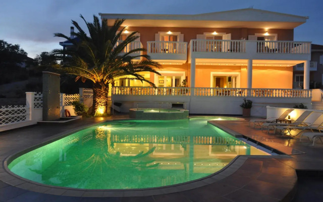 Hotel Antonios