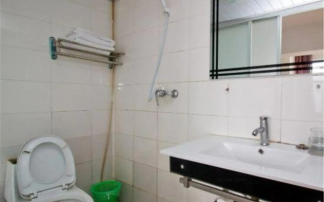 Jiulong Xinglong Express Hotel