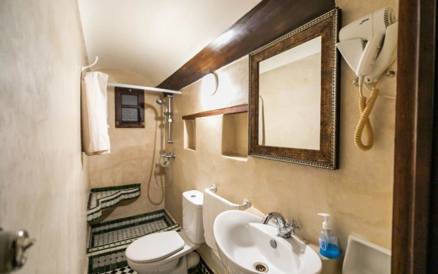 Riad Gemstone