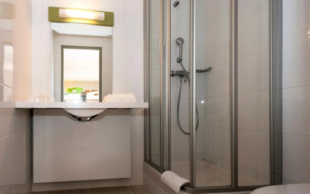 Sure Hotel by Best Western Nimes Est