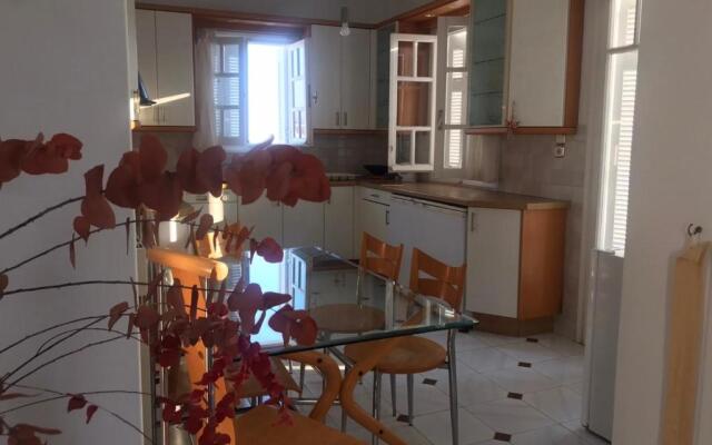 Naxos House