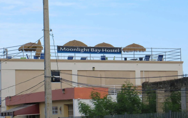 Moonlight Bay Hostel