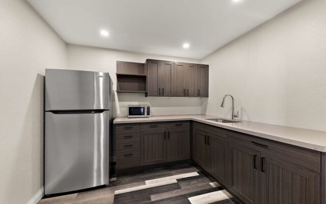 Best Western Parkway Hotel Toronto North