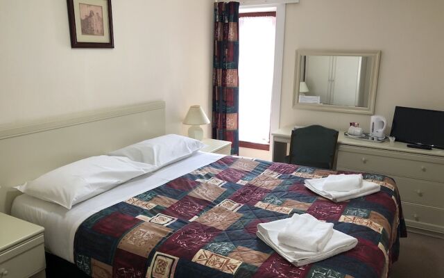 Star Hotel