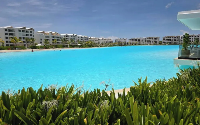 Oasis Turquesa Punta Cana Crystal Lagoon