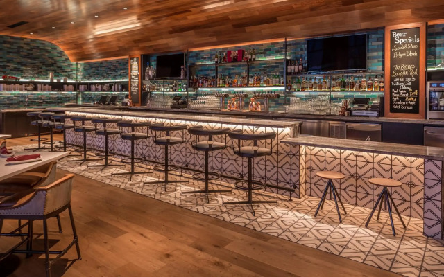 Portola Hotel & Spa at Monterey Bay