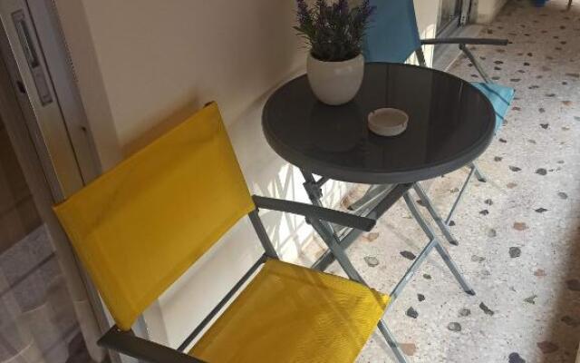 Comfortable apartment 100m from the sea