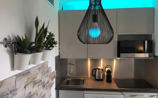 MyHome Riviera - Cannes Sea View Apartment Rentals