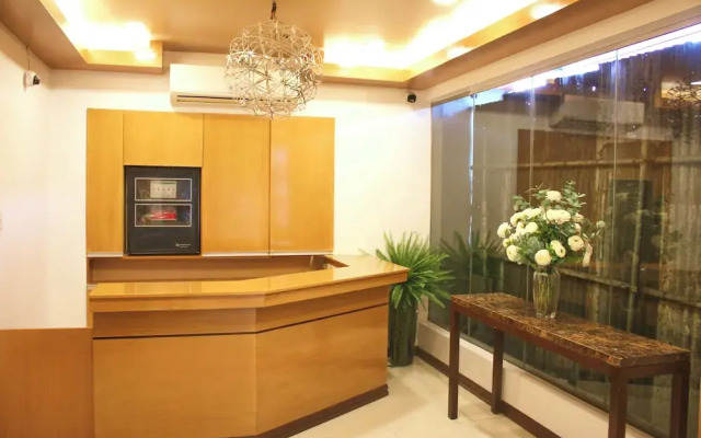 LuxeLite Suites Pasay