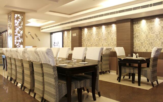 Capital O 4010 Puja Residency