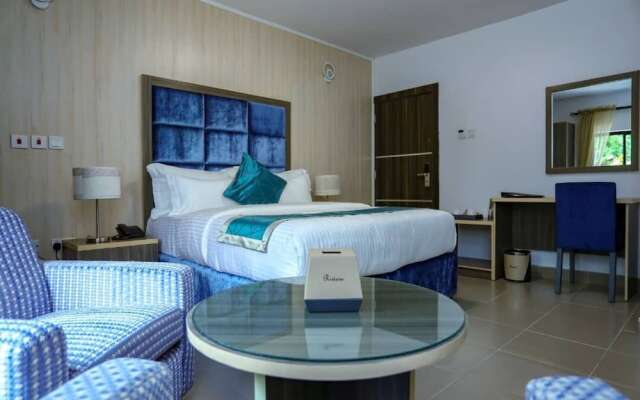 Riviera Suites