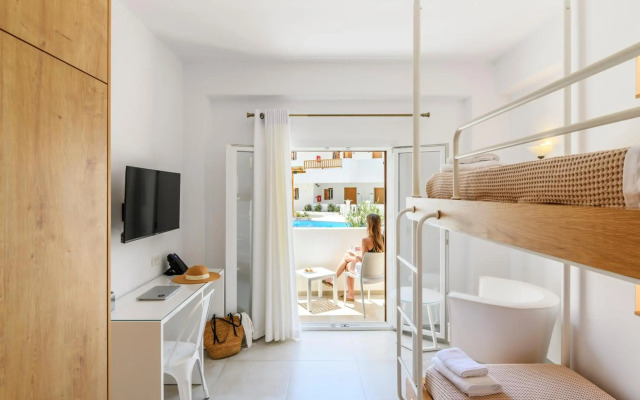 Mykonaki Hotel