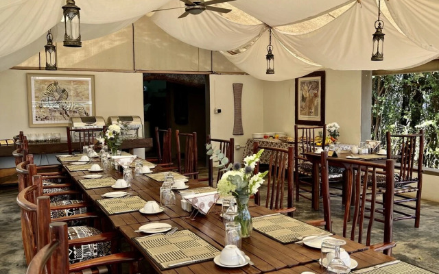 MILIMA Big 5 Safari Lodge