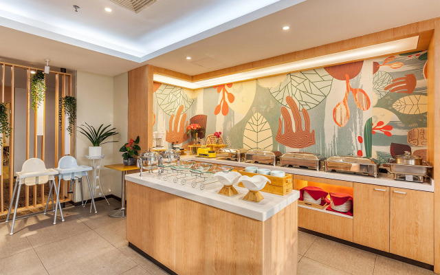 Hanting Hotel(Guangzhou Shiqiao Pedestrian Street)
