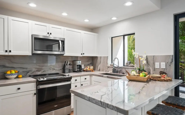 Residences at Napili Bay 1