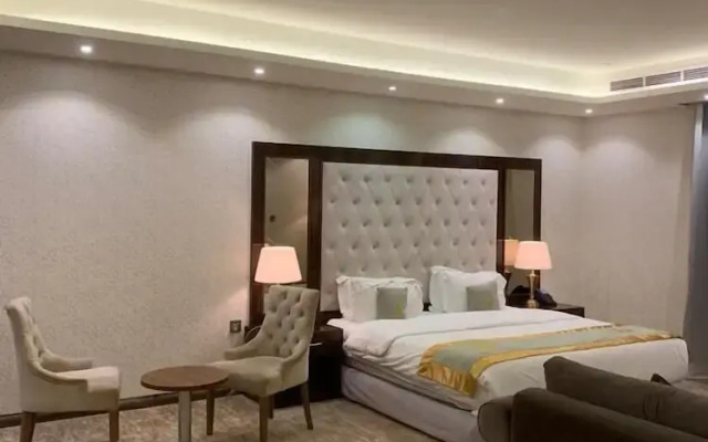The Glorious Hotel