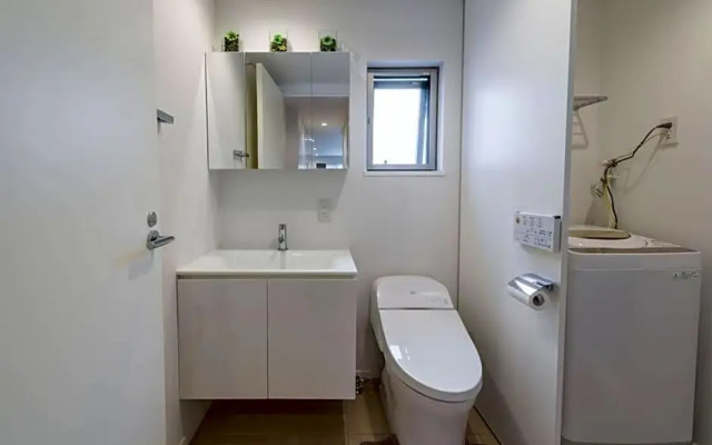 Shibuya Apartment TW7