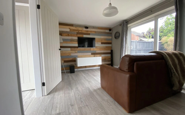 Comfortable Modern 1bed House 5 Mins From Centre