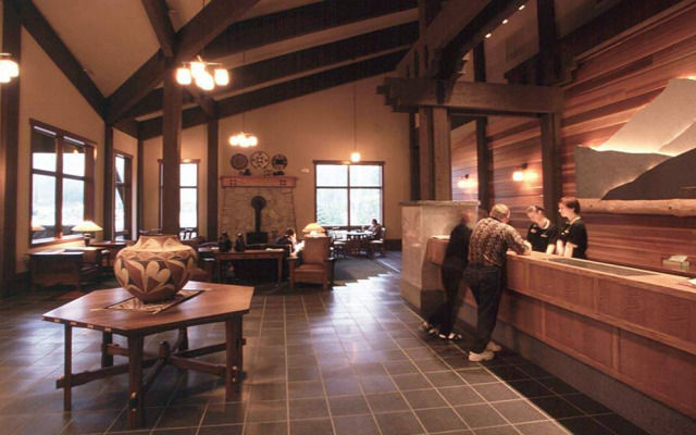 Wuksachi Lodge