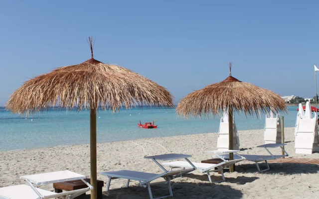 Porto Cesareo Air-conditioned Villa 12 Beds Torre Cesarea