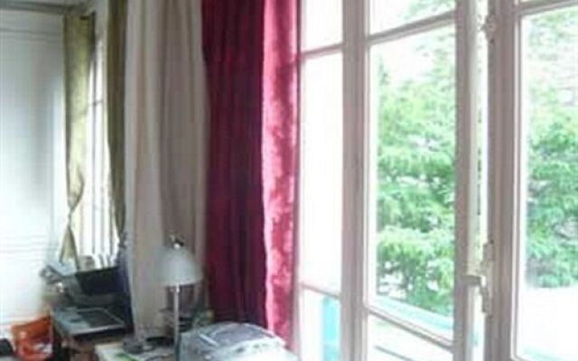 Apartment Boulogne