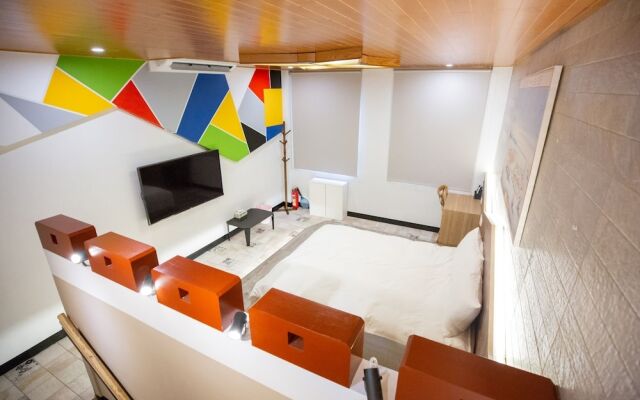 Tainan Twin Cities Homestay