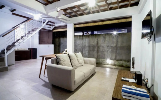 The Lumbung Wood Villa