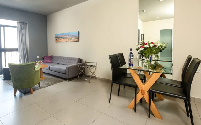 Hillel 11 Hotel