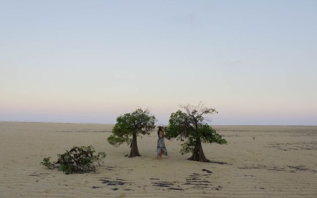 Costa Beach Resort & Club