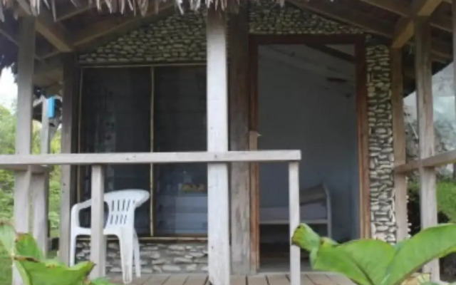 Tanna Ikamir Bungalows and Accomodations