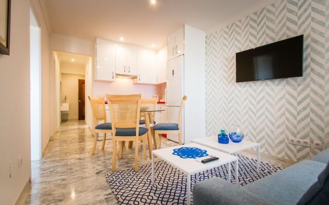 Holidays2Malaga Malagueta Beach