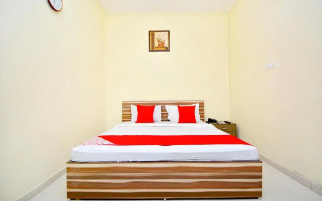 Hotel Arora Inn by OYO Rooms