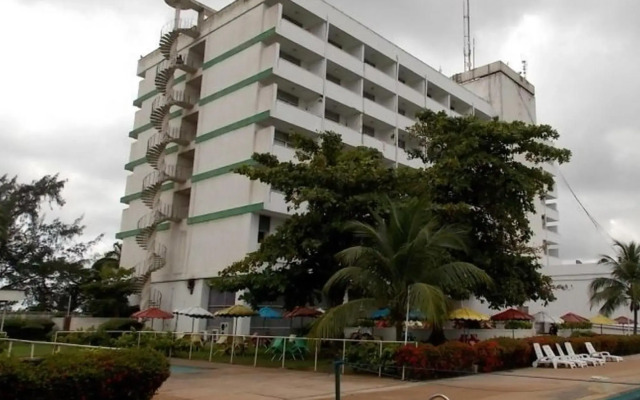 Premier Hotel