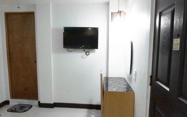 Reddoorz Near Starmall Alabang