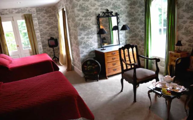 The Old Bank House Bed & Breakfast