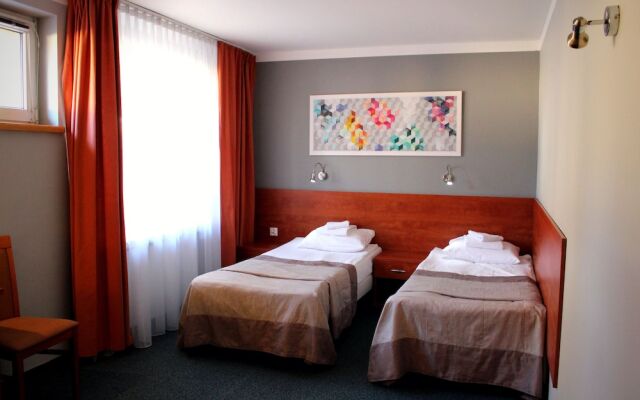 Hotel Pod Jedlami