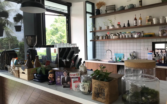 Baan Mae Suvarnabhumi Airport