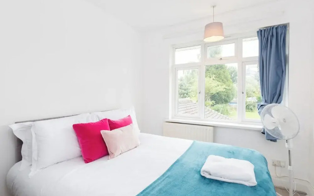 6 bedroom house near Edgbaston Stadium