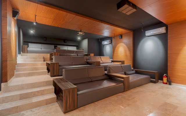 Great 2-Unit-Deal | Amazing Rooftop Terrace & Pool | Gym | Sky Bar | Cinema