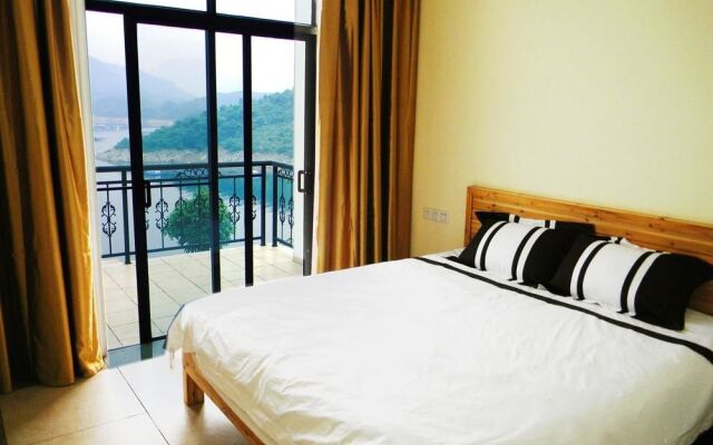 Yichang Changyang North Island Hotel