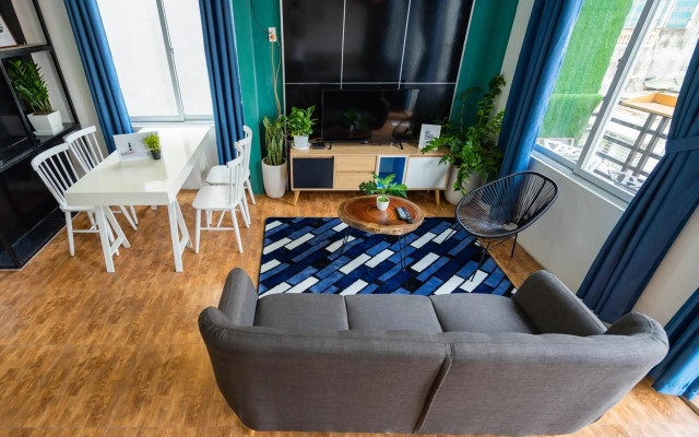 KemKay CityView ✩3s to HKLake✩Big Balcony